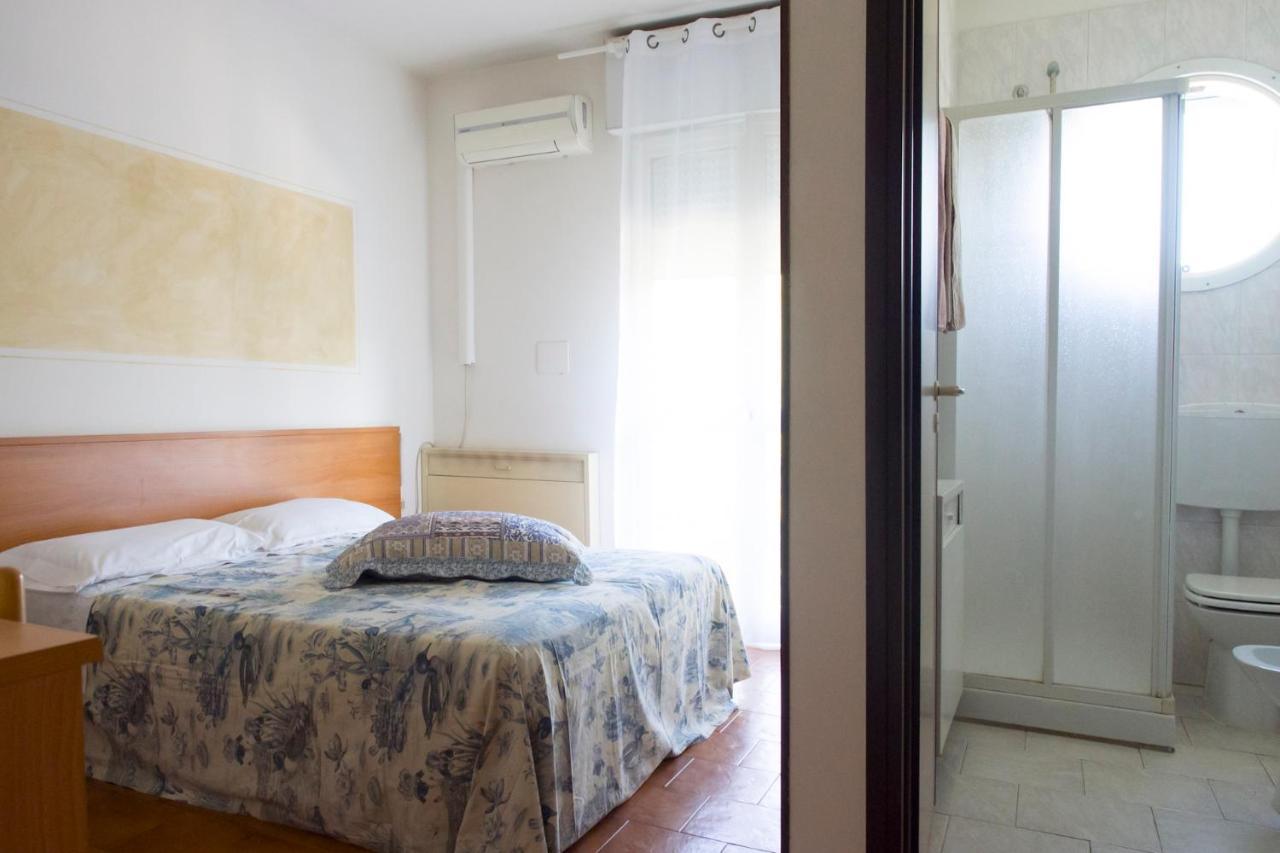 Hotel La Vela Castelnuovo Rangone Eksteriør bilde
